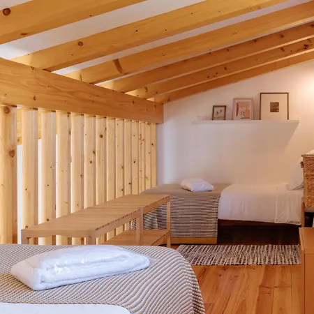 Ria De Aveiro By Mycelia Vila