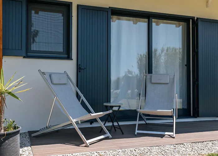 Ria De Aveiro By Mycelia * أوفار